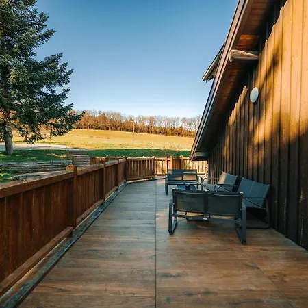 Dormitorium De La Route Des Vins アパート