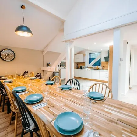 Dormitorium De La Route Des Vins アパート