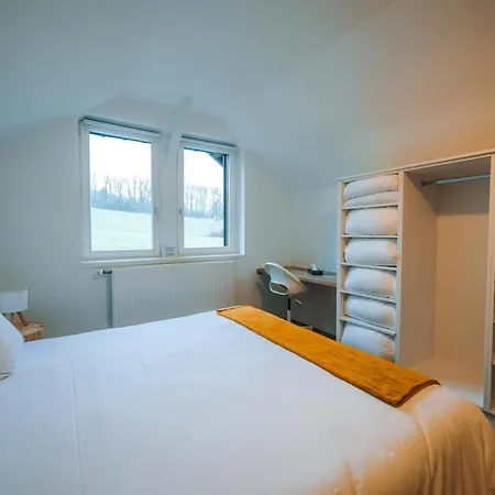 Dormitorium De La Route Des Vins アパート